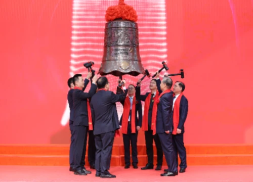 国内揄拍国产精品人妻门事件